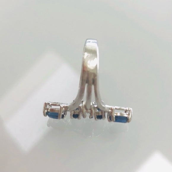 Antique Sapphire Ring 18K THGL - Picture 4 of 5